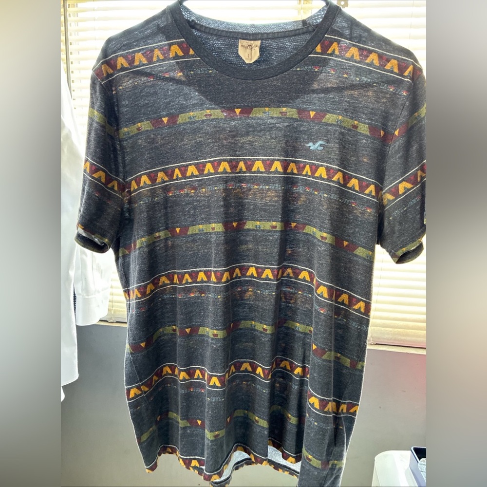 Vtg HOLLISTER Y2k Shirt Men’s L  Aztec Southwestern Stripe Grunge Beach Gray